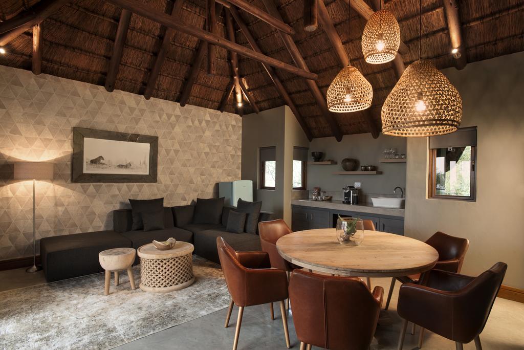 Mhondoro Safari Lodge & Villa Welgevonden Game Reserve Exterior photo