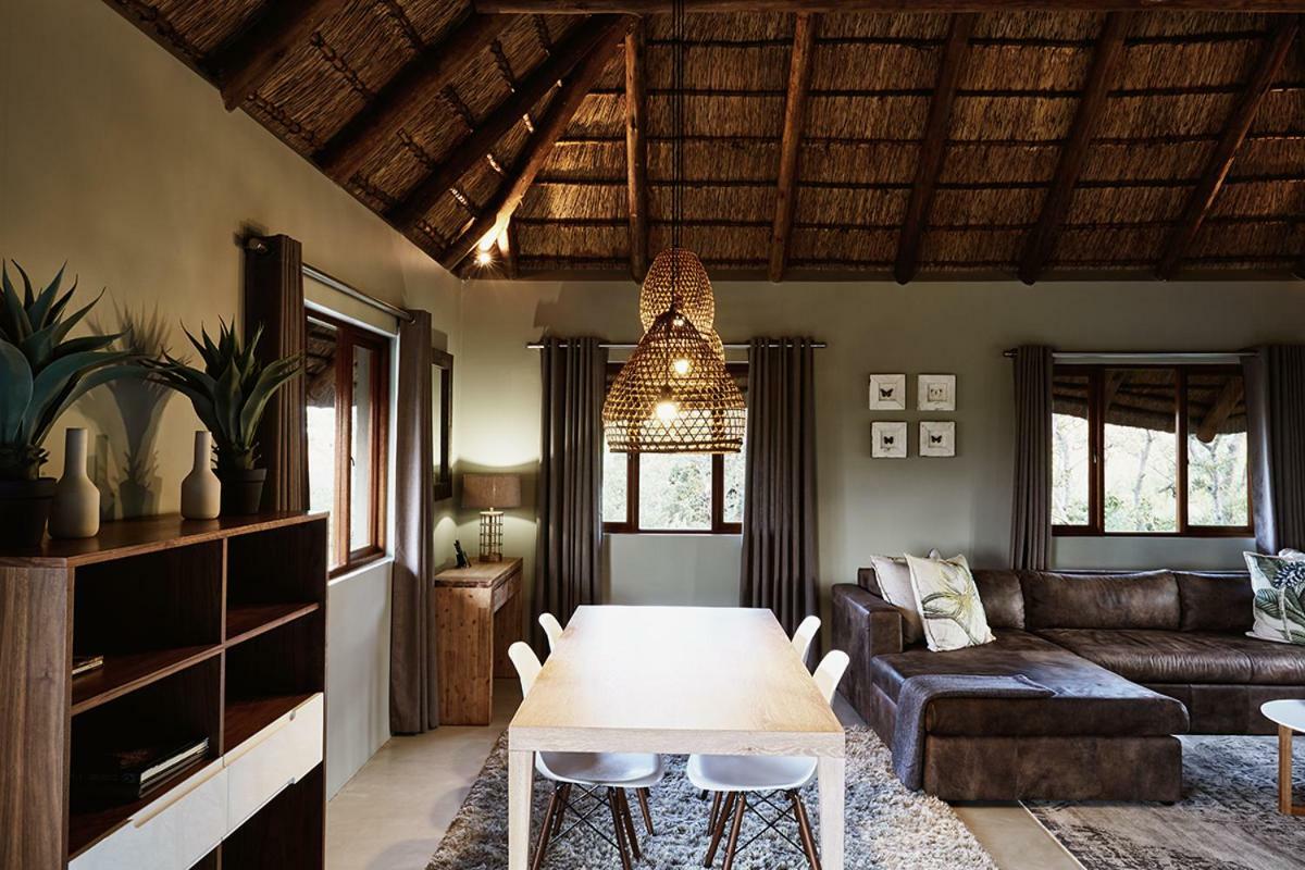 Mhondoro Safari Lodge & Villa Welgevonden Game Reserve Exterior photo